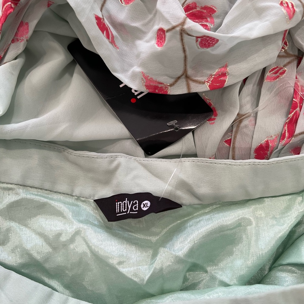 SOLD - Picture 3 of 6